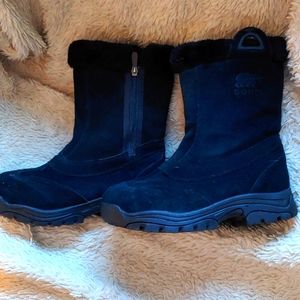 Sorel black winter boots